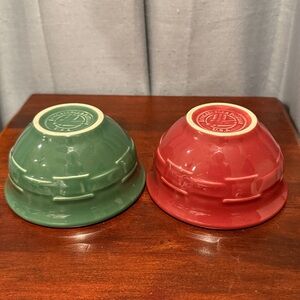 Two (2) Longaberger Dessert Bowls Woven Traditions, Ivy Green & Paprika Burgundy